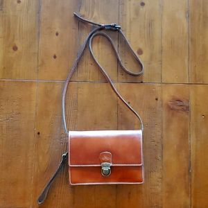 Patricia Nash Lanza Cross Body